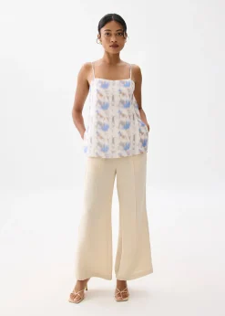 Abstract Relaxed Straight Neck Camisole Top