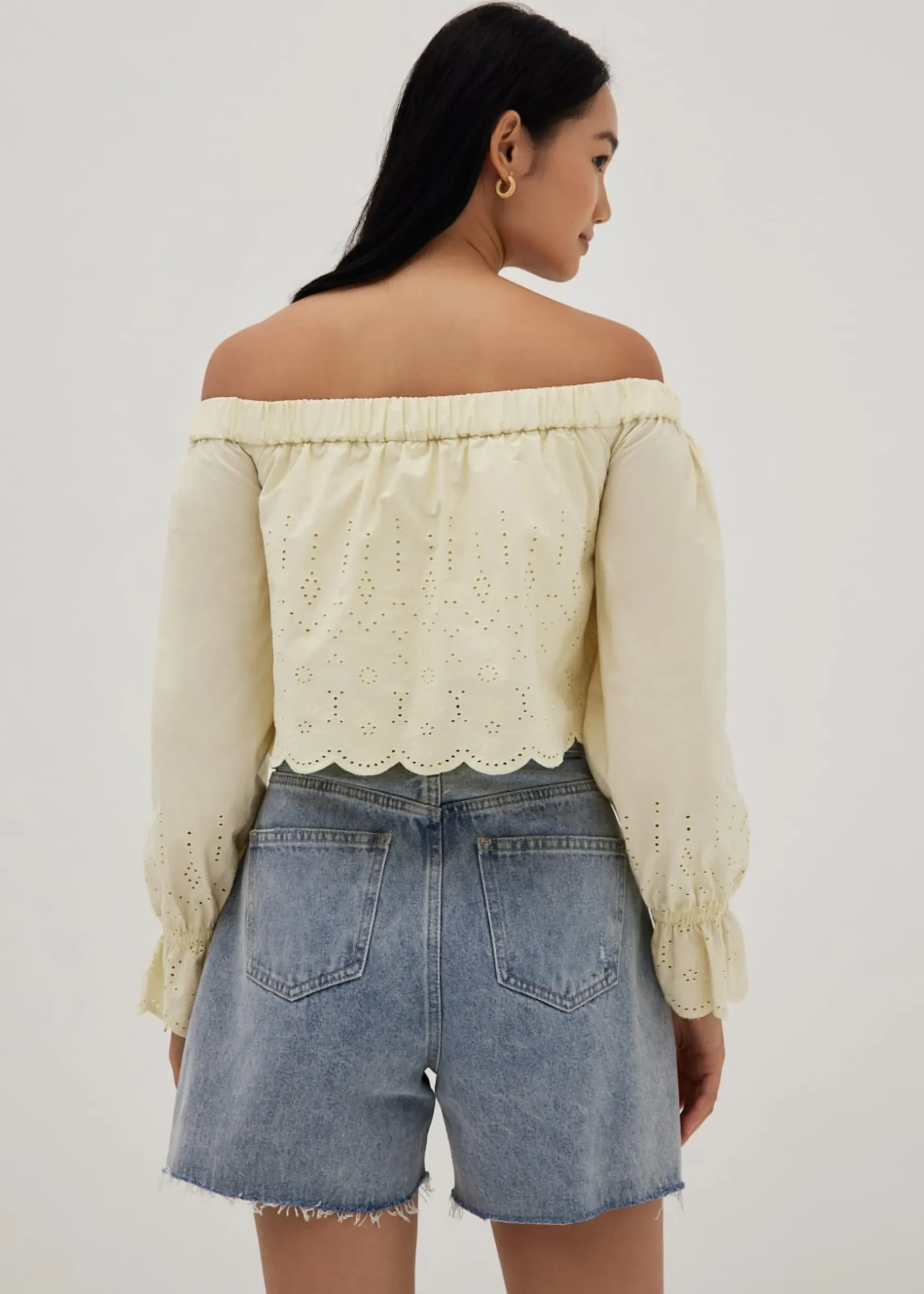 Anita Broderie Off Shoulder Scallop Top