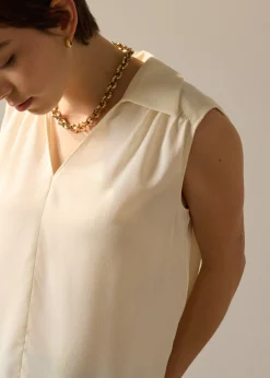 Ariska Detachable Sash Crepe Satin Collared Blouse