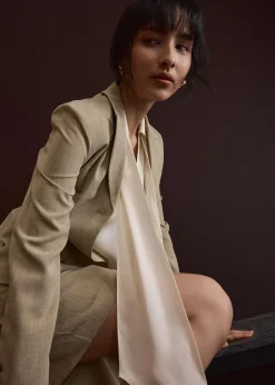 Ariska Detachable Sash Crepe Satin Collared Blouse