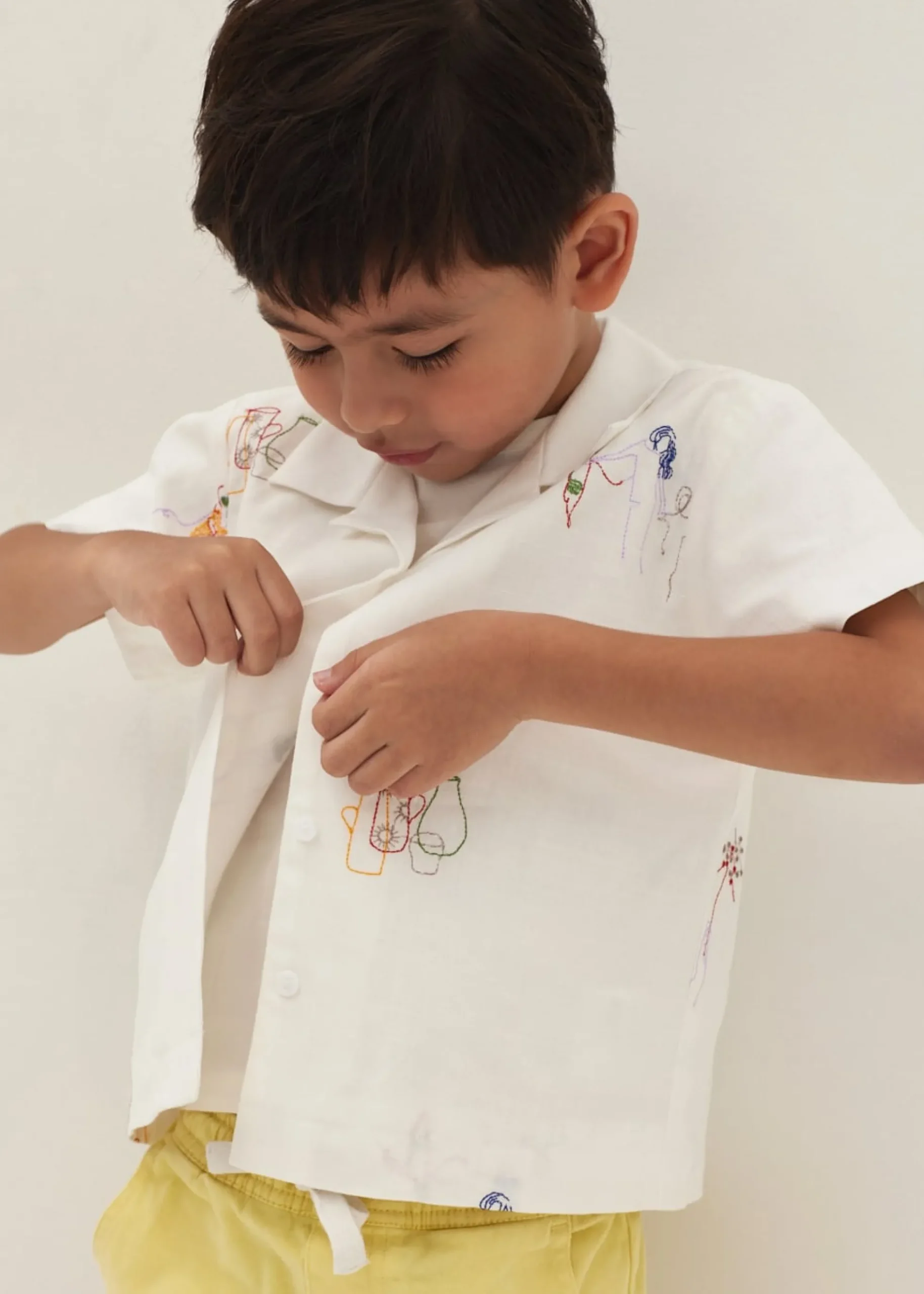 Billie Unisex Embroidered Shirt in Humble Abode
