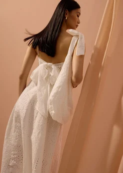 BraFree by LB Fit & Flare Dress in Soft Breeze Broderie