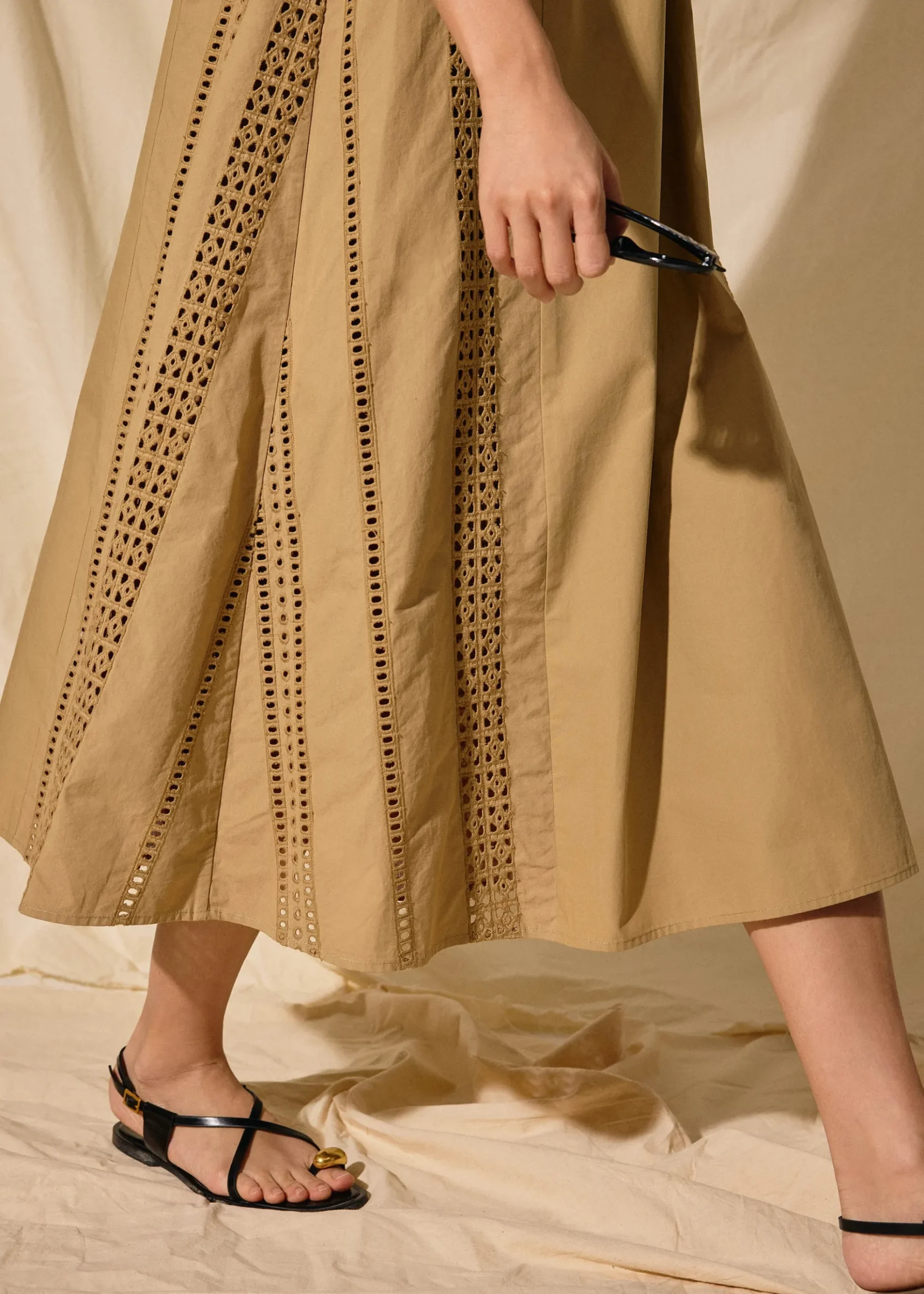Broderie Collared Trapeze Midi Dress