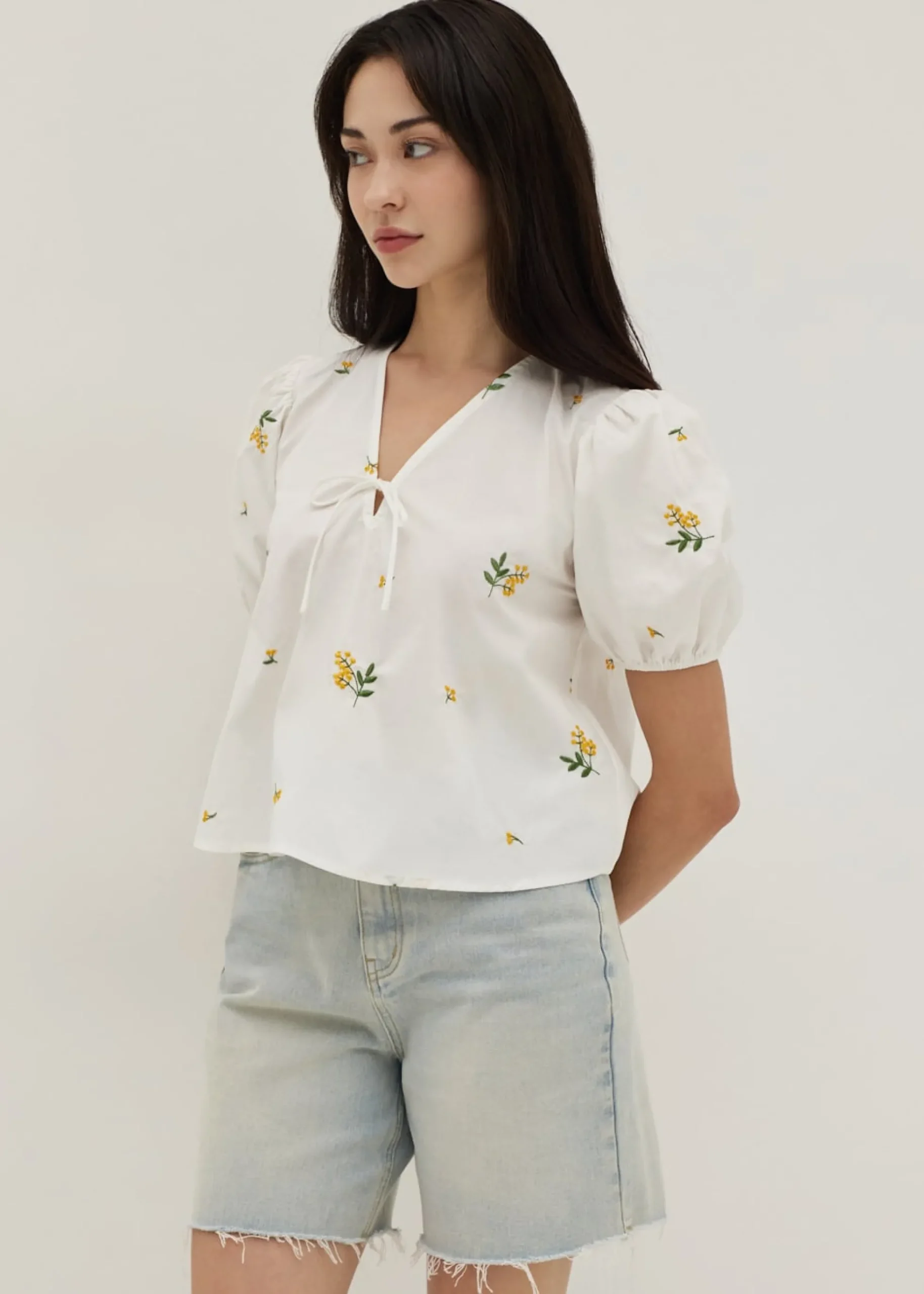 Calliope Embroidered Puff Sleeve Cotton Blouse