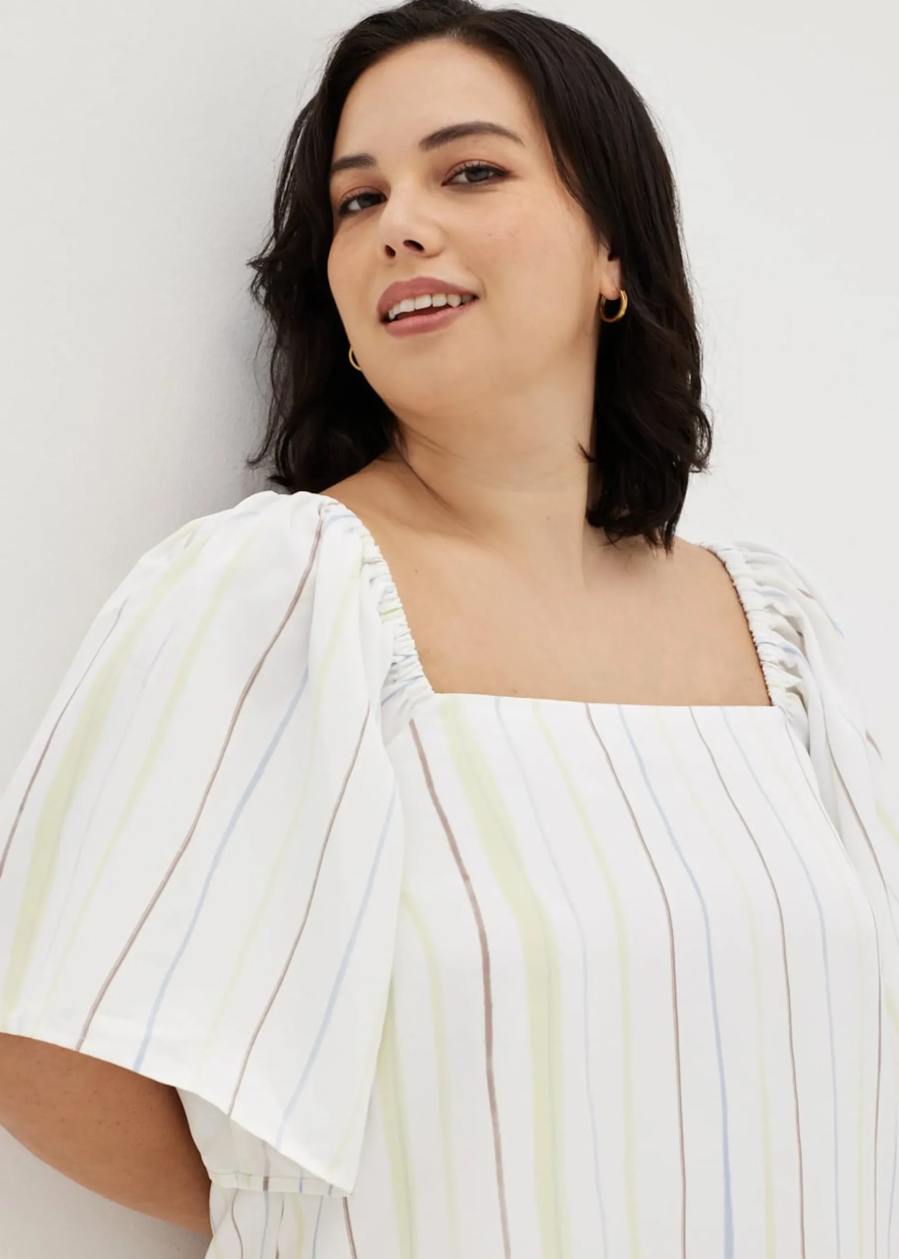 Carrie Trapeze Tie Back Dress in Vivid Linings