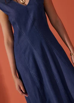 Chambray Panelled Cap Sleeve Fit & Flare Midi Dress