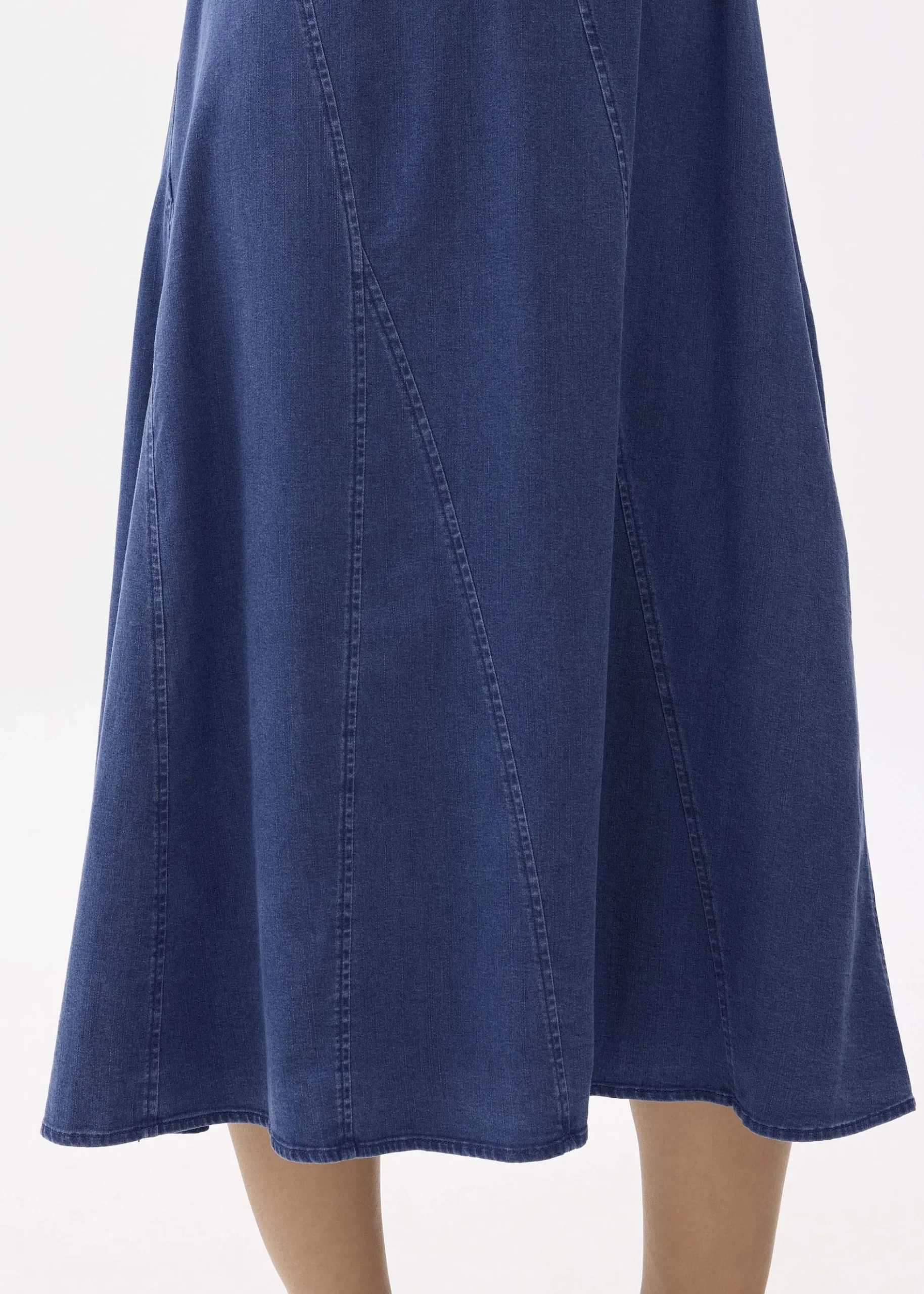 Chambray Round Neck Trapeze Midaxi Dress
