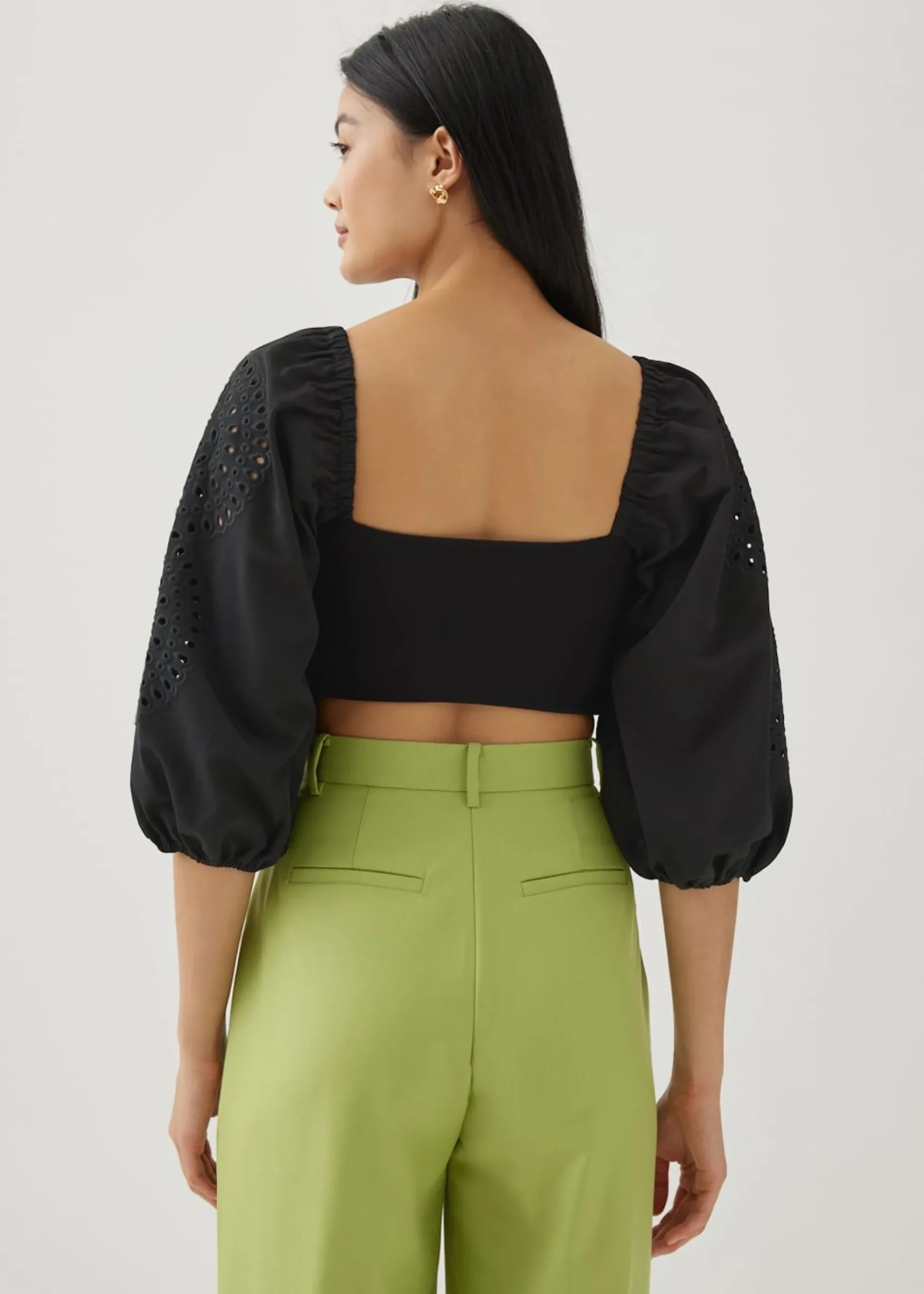 Criz Contrast Puff Sleeve Top