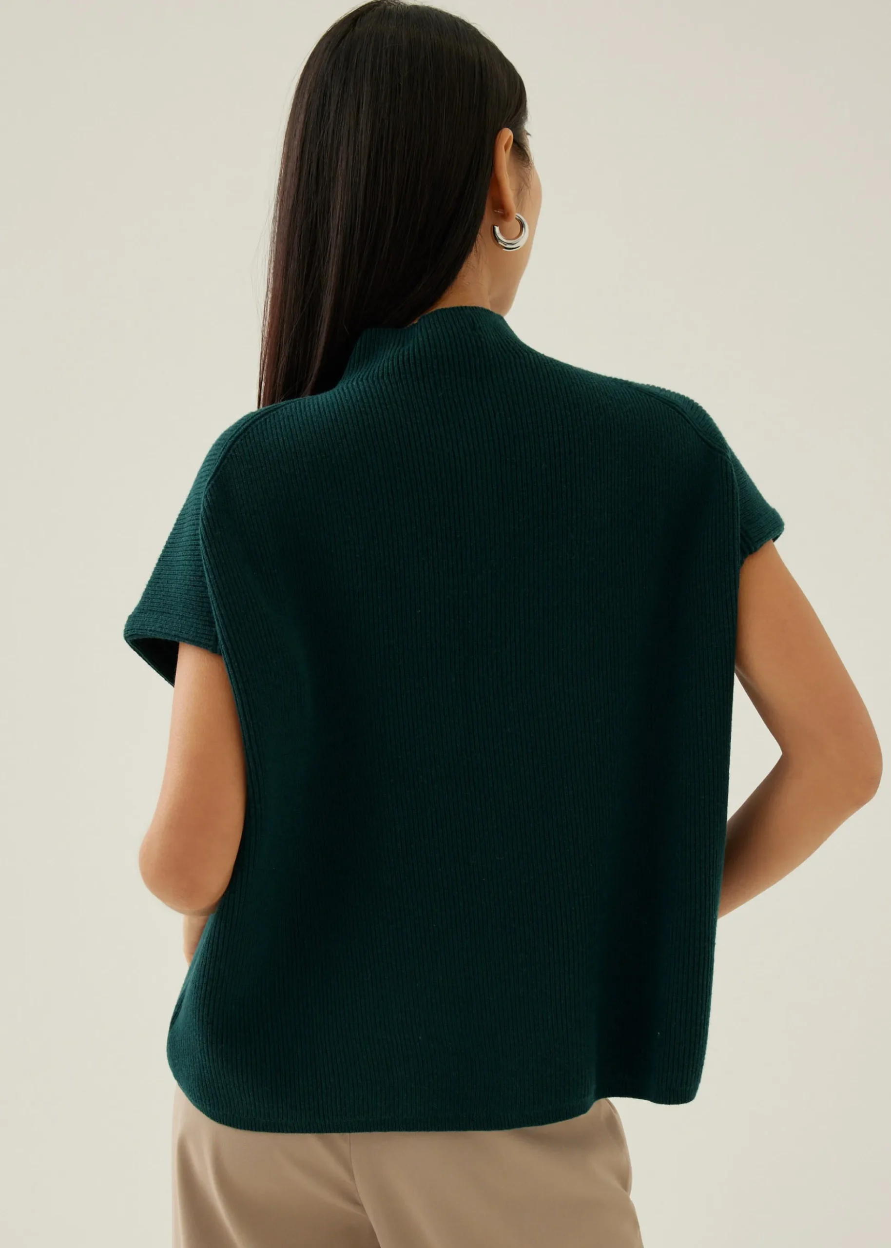 Dencia High Neck Knit Top