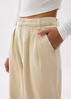 Denim Elastic Pleated Straight Leg Jeans