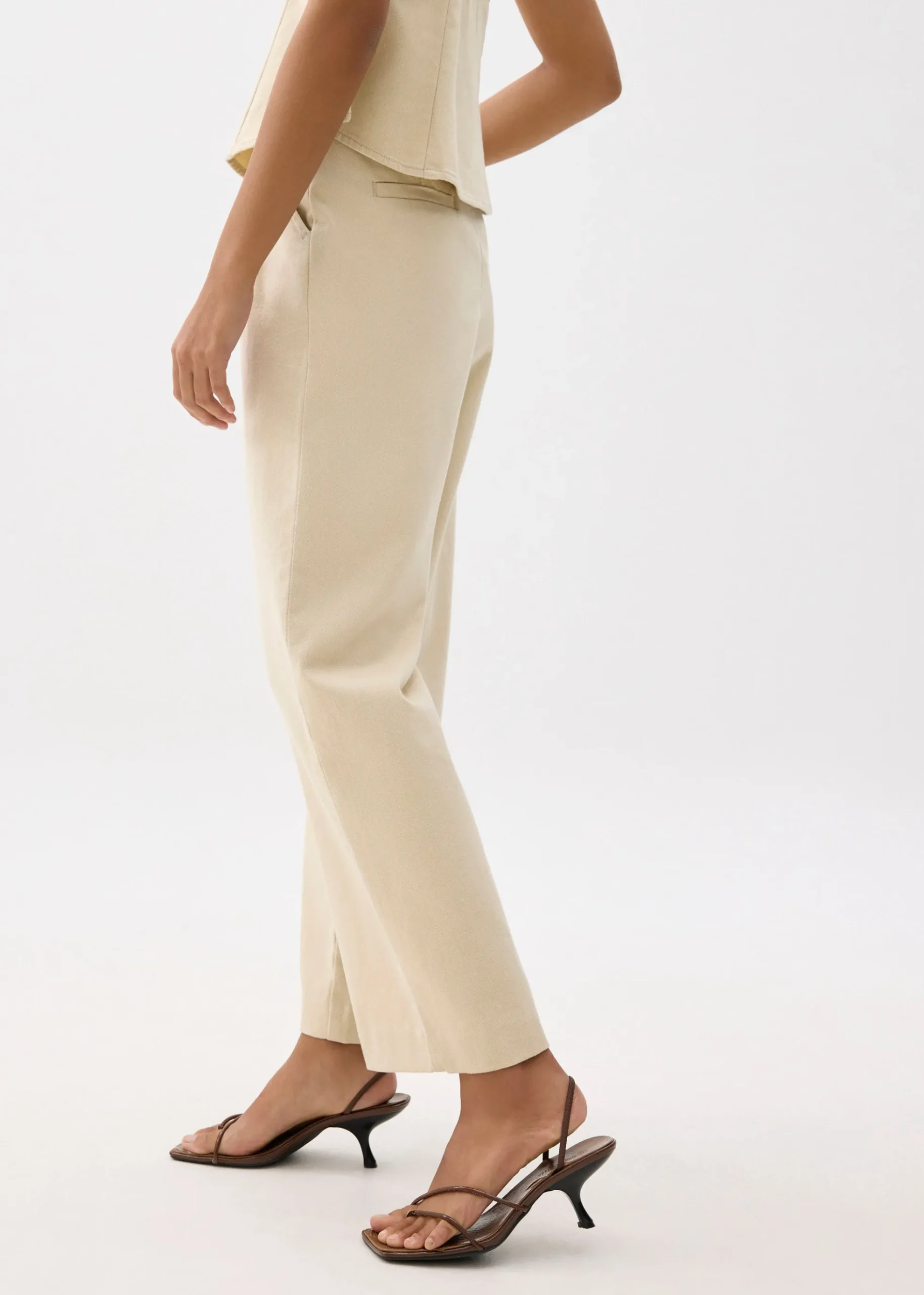 Denim Elastic Pleated Straight Leg Jeans