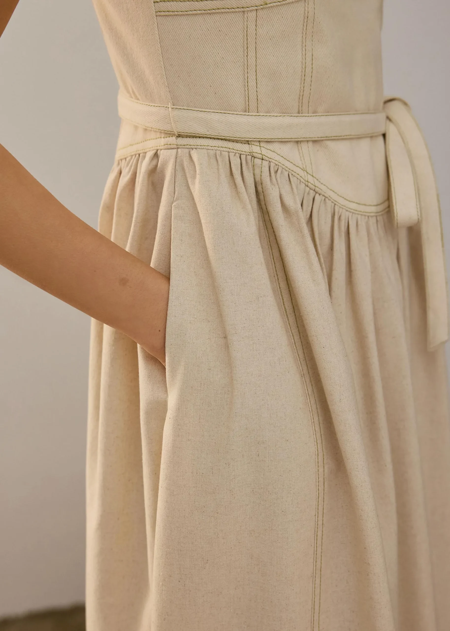 Detachable Sash Sweetheart Fit & Flare Midi Dress
