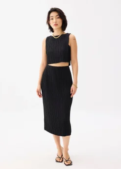 Dez Pleated Boat Neck Crop Top