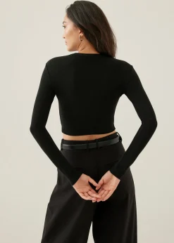 Edita Fitted Crop Sleeve Top