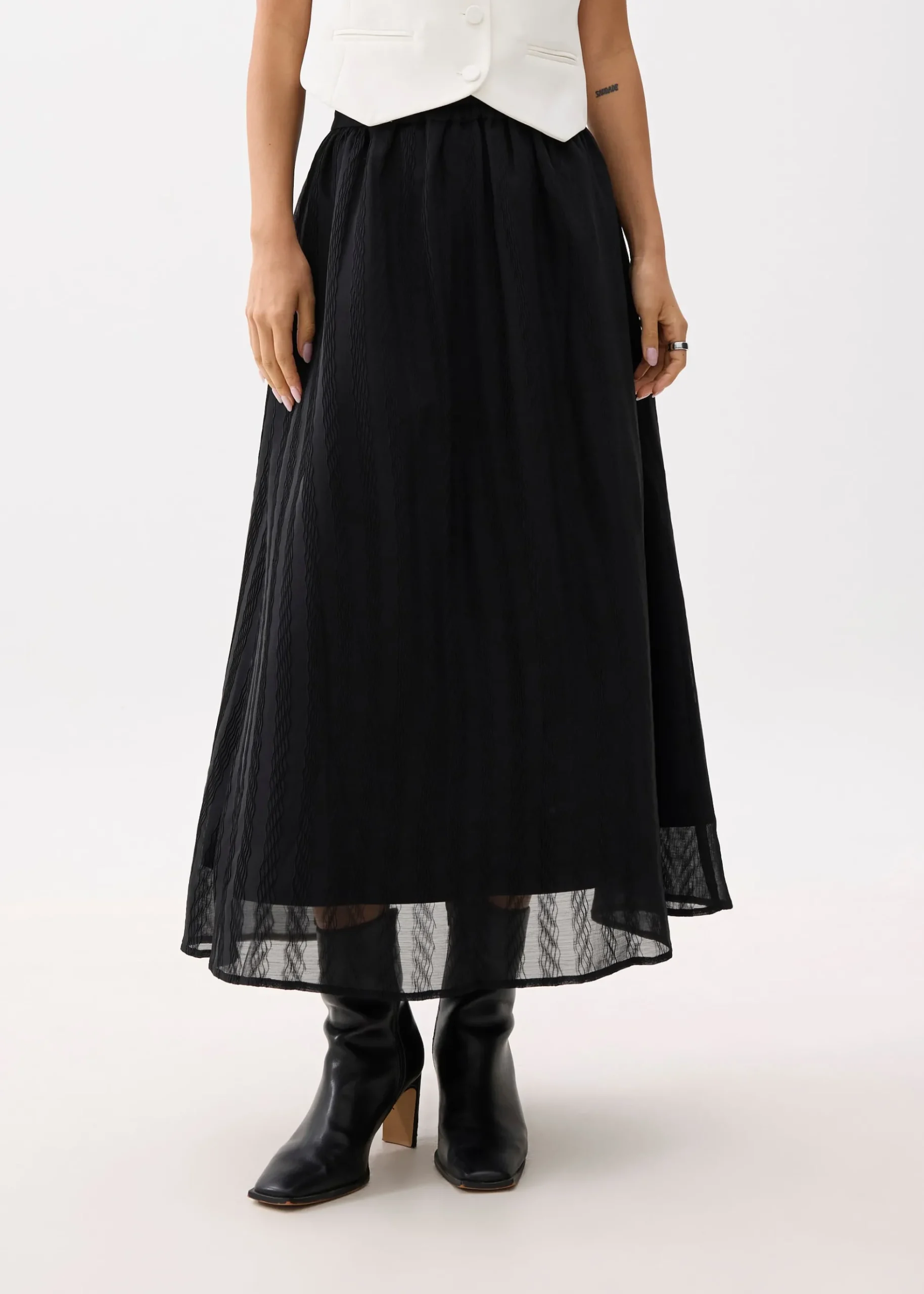 Elastic High Waist Crinkled Flare Maxi Skirt