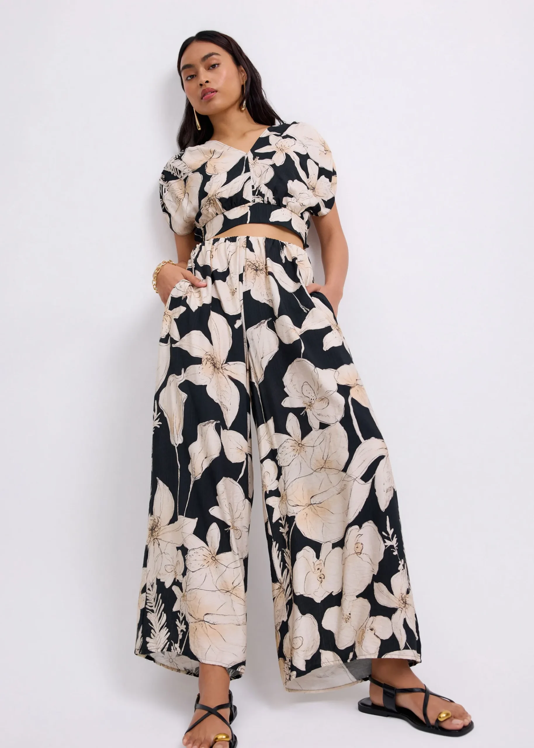 Elastic High Waist Wide Leg Pants in Garden City Blooms