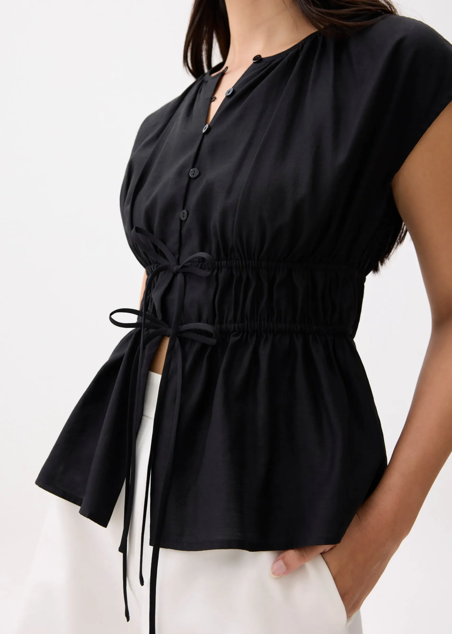 Elastic Notched Fit & Flare Blouse