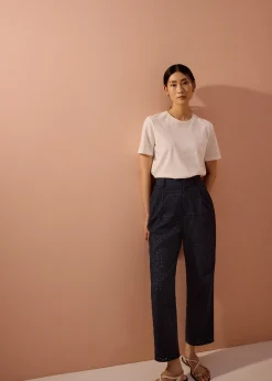 Elastic Peg Leg Pants in Soft Breeze Broderie