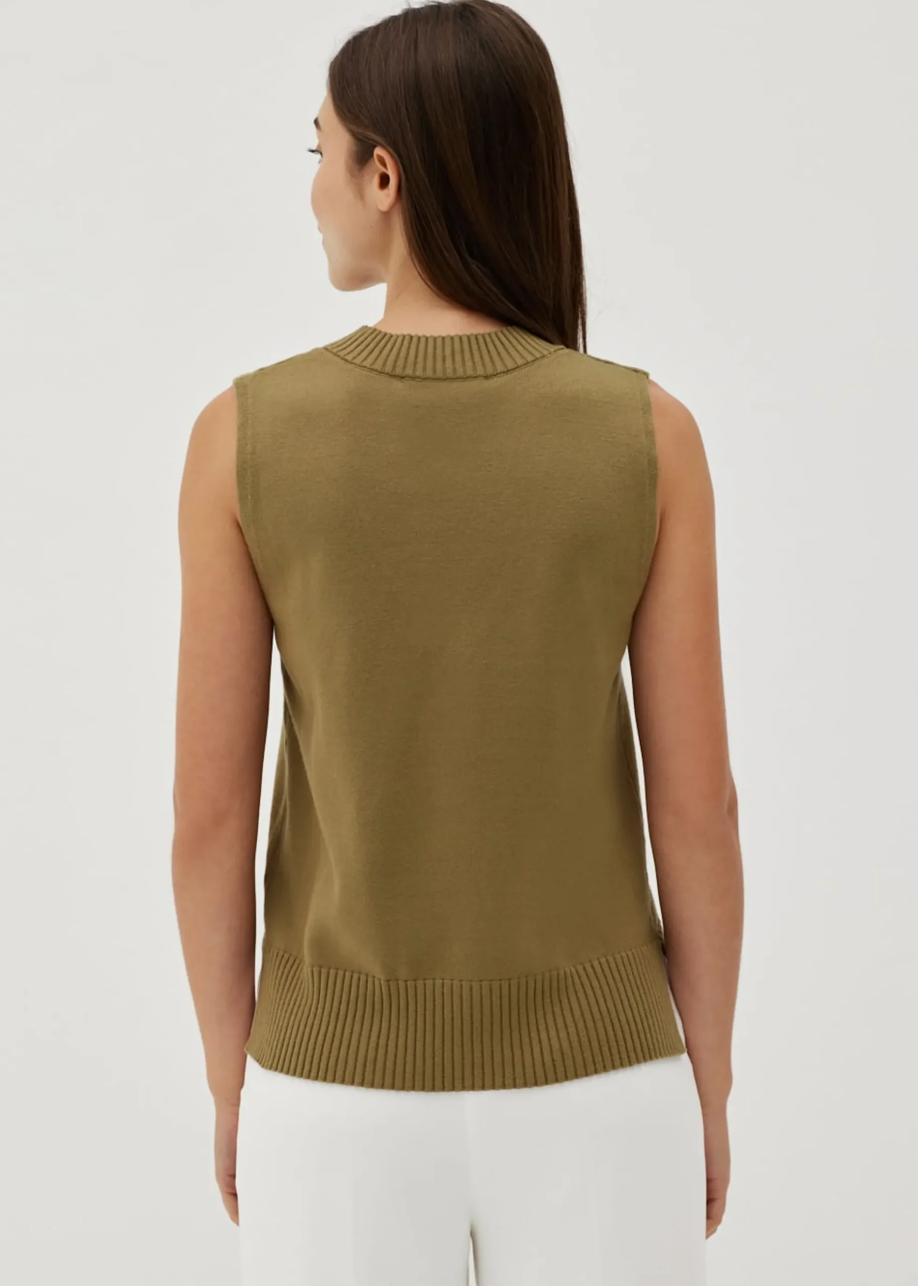 Ellena V-neck Knit Top