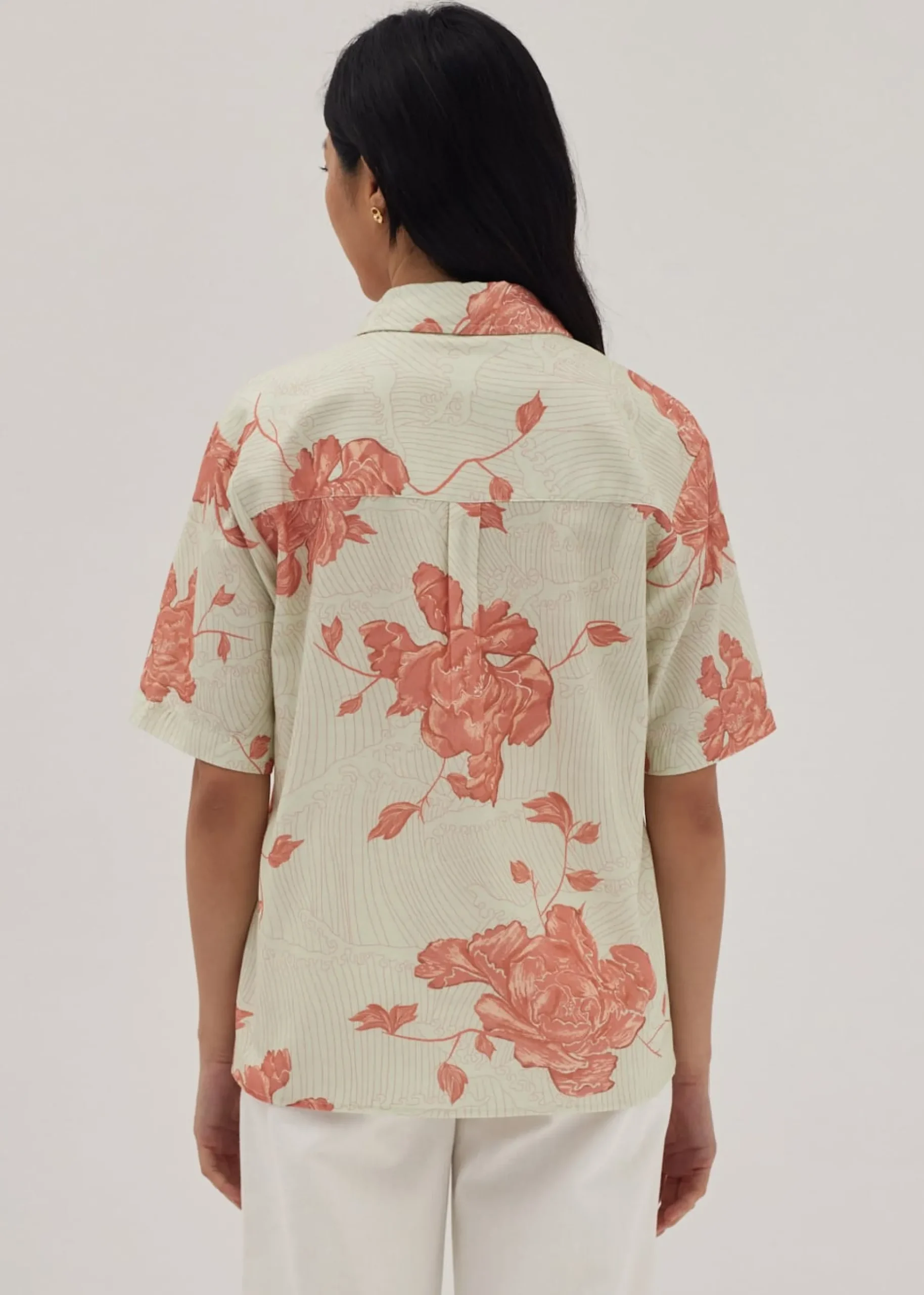 Elliot Unisex Shirt in Prosperous Blooms