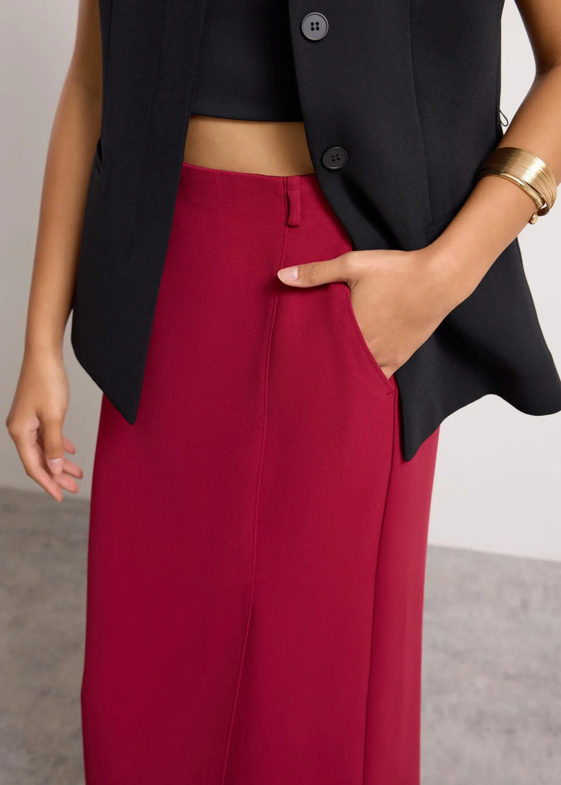 Emily Tailored Crepe Side Slit Column Midaxi Skirt
