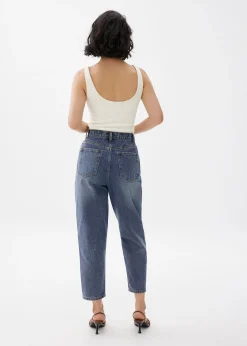 Flynn Cropped Mom Jeans