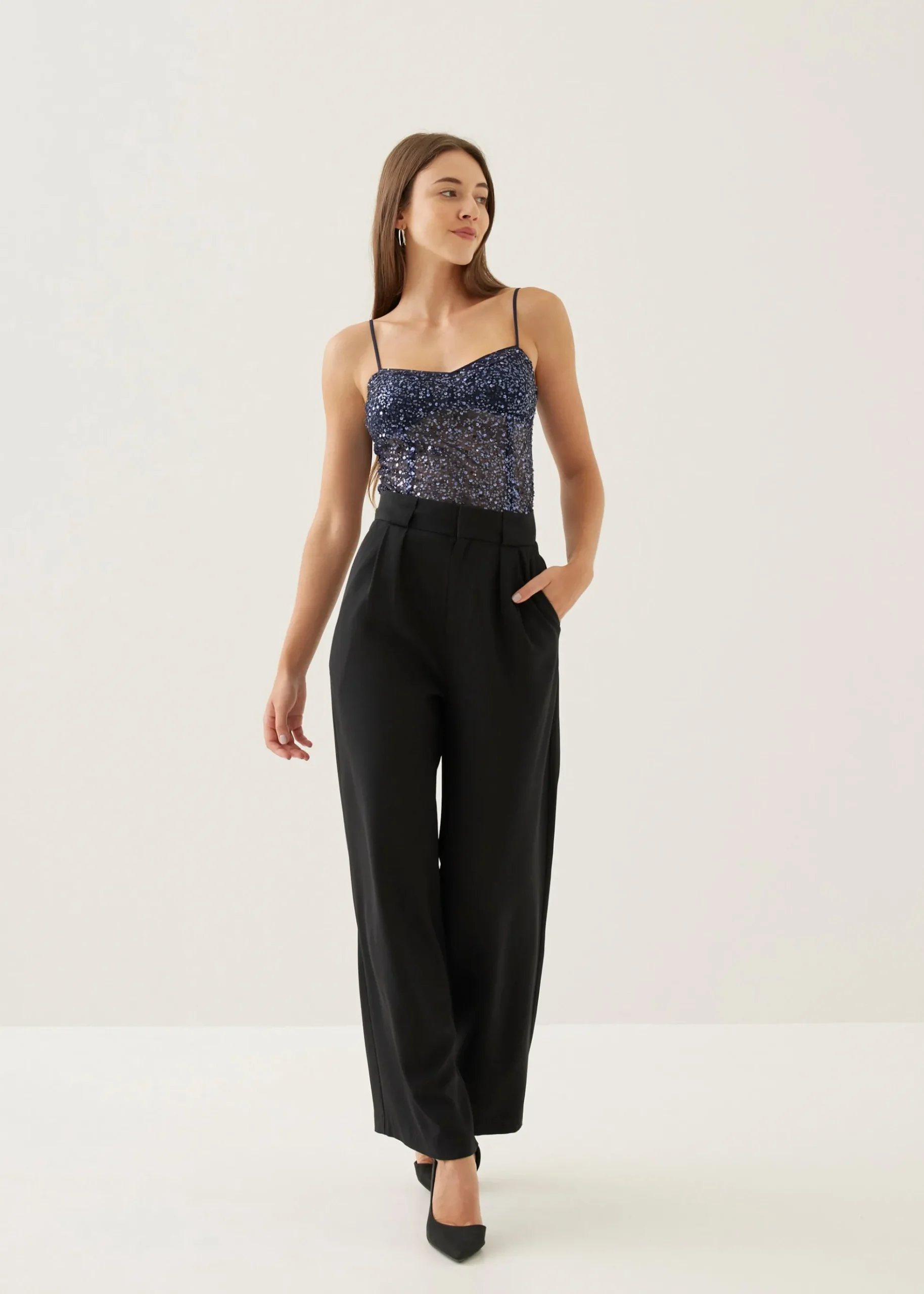 Gizela Padded V-neck Bustier Top
