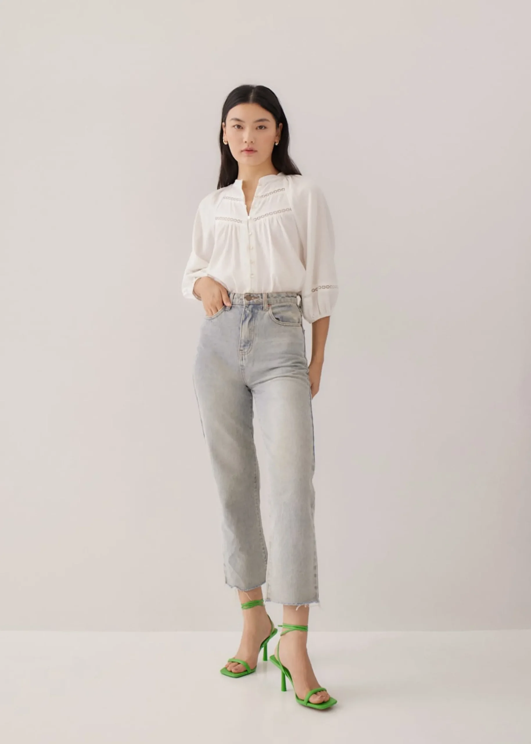 Guada Lace Trim Puff Sleeve Blouse
