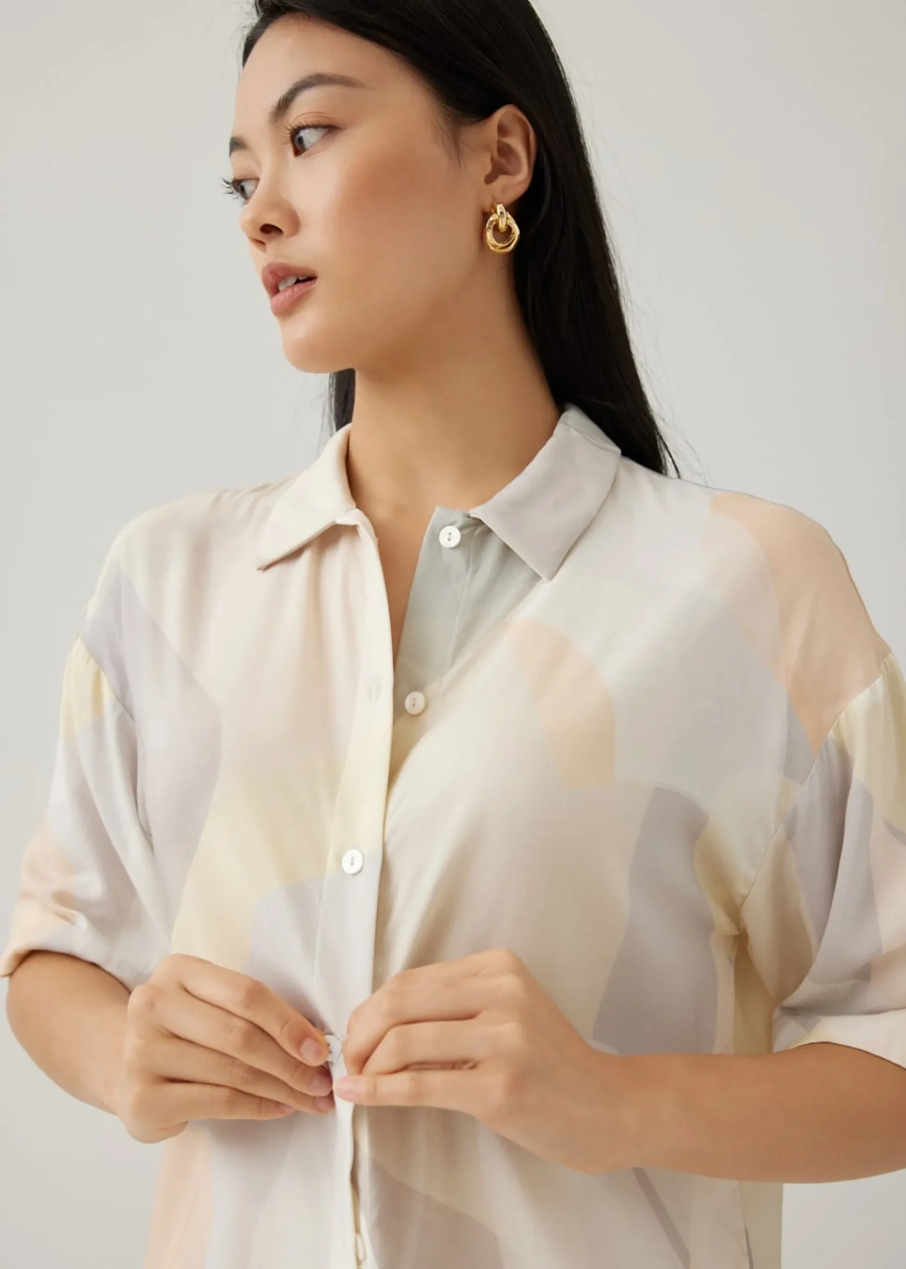 Helene Relaxed Button Down Shirt in Simple Pleasures