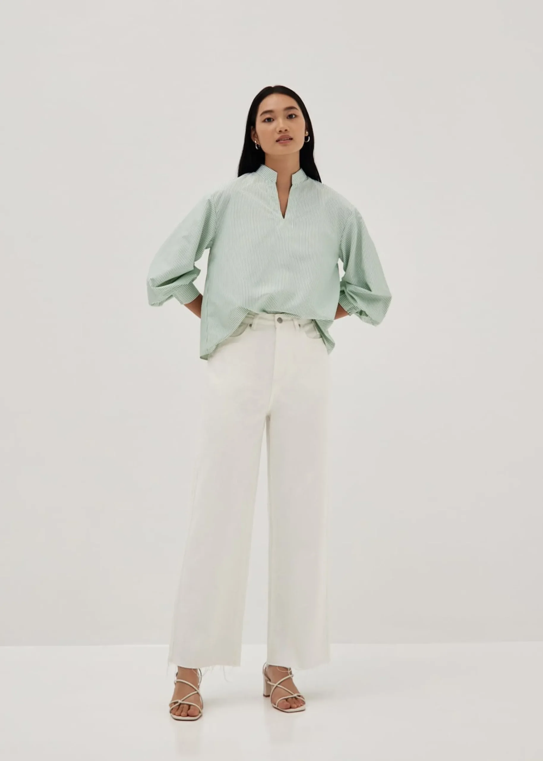 Irya Blouson Sleeve Split Neck Top