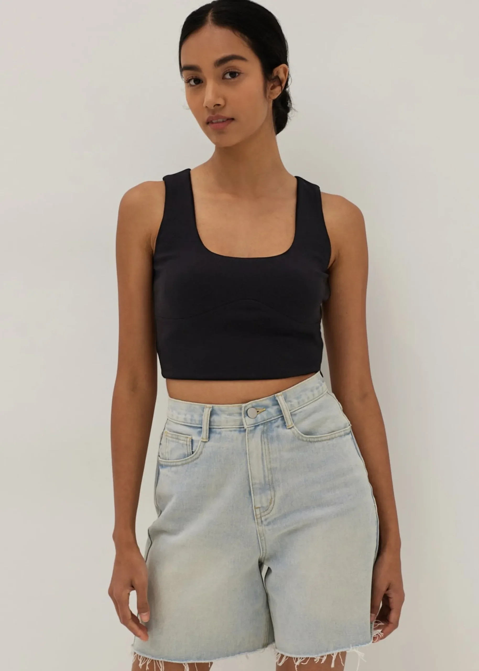 Jolie Contour Crop Tank