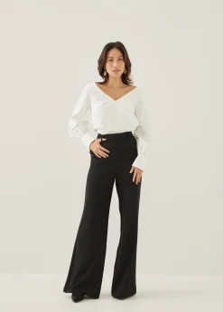Jorea V-neck Puff Sleeve Blouse