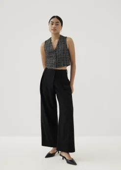 Kamille Tweed Crop Vest