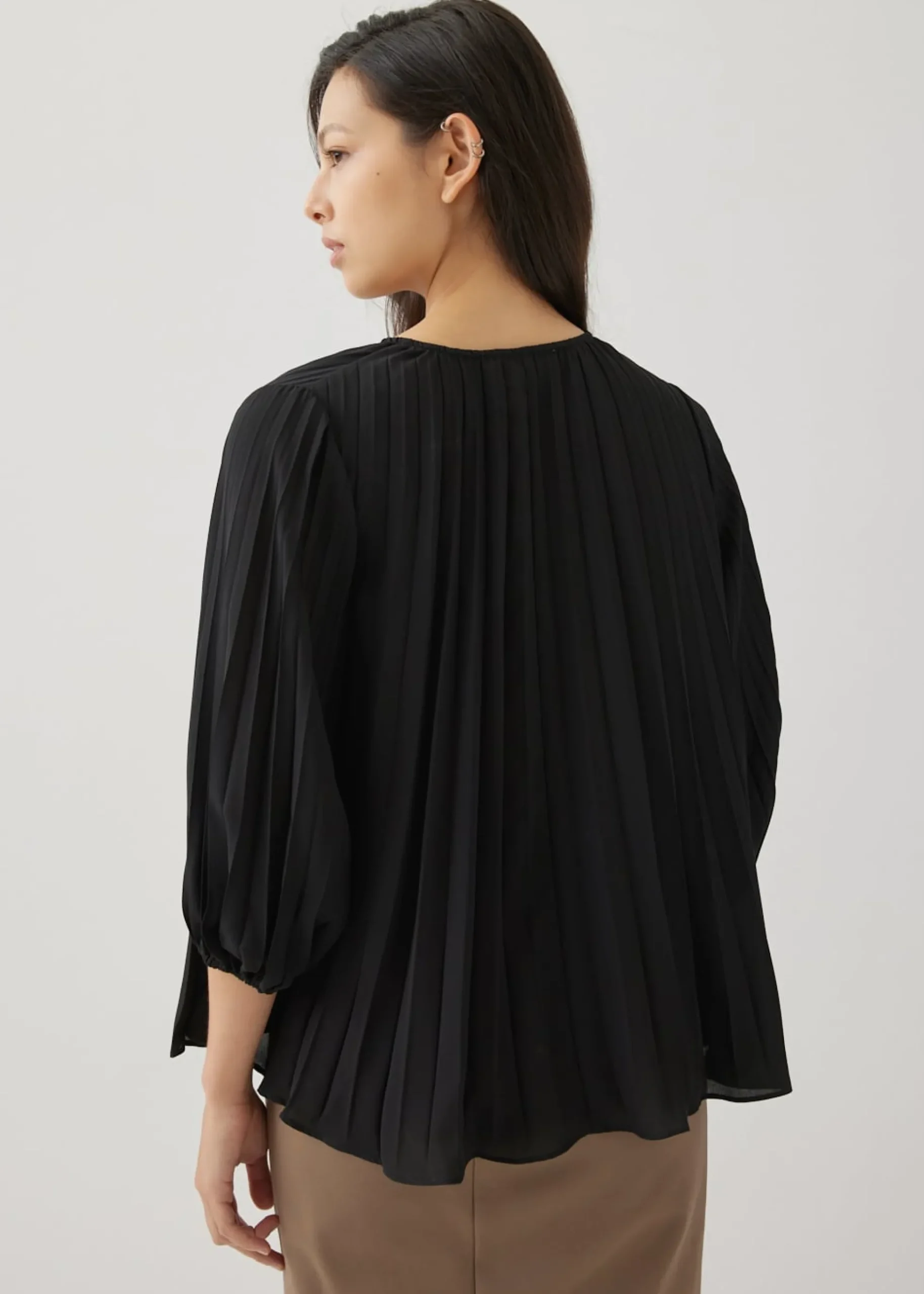 Keaton Pleat Poet Blouse