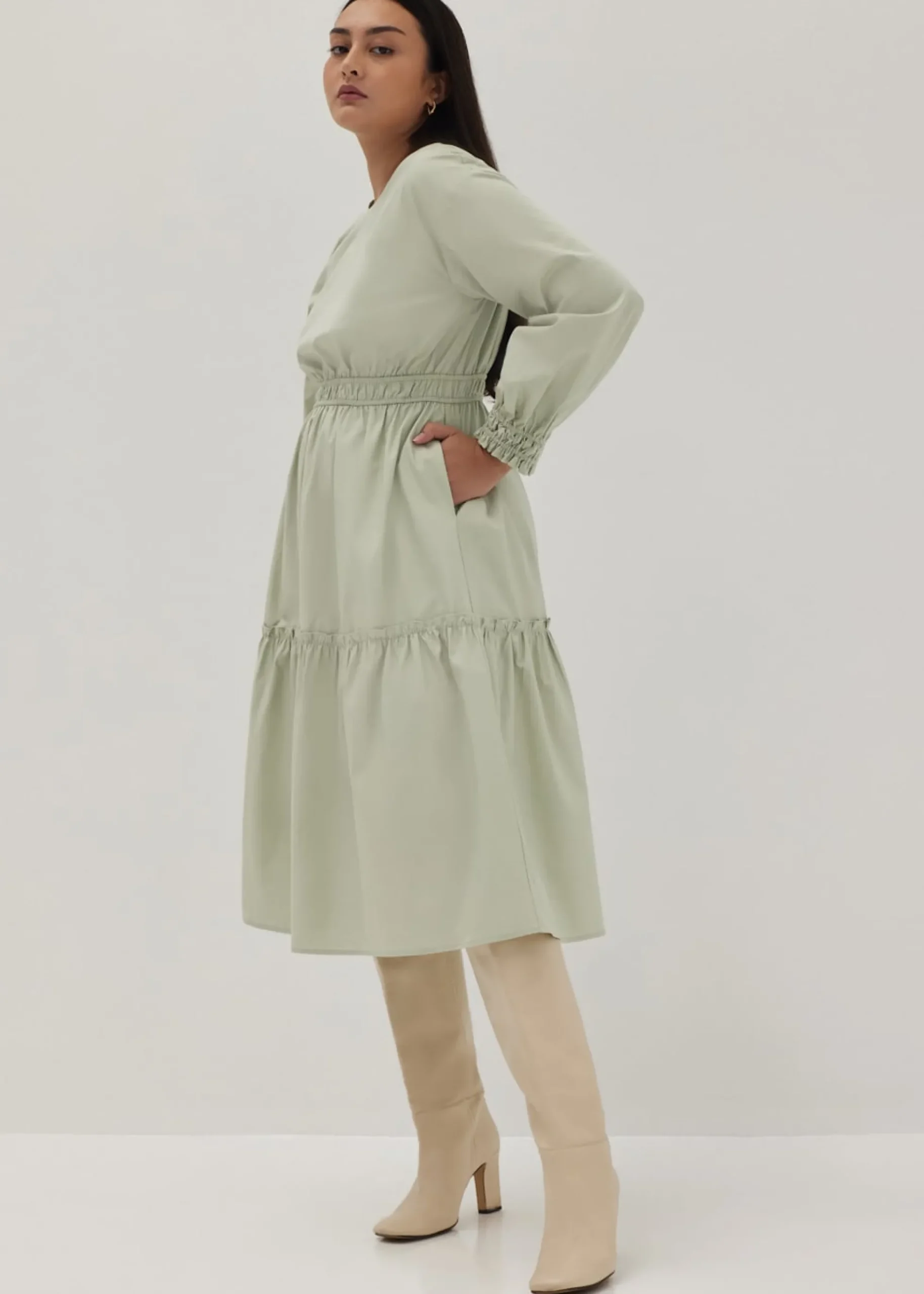 Kyline Tiered Ruched Midi Dress