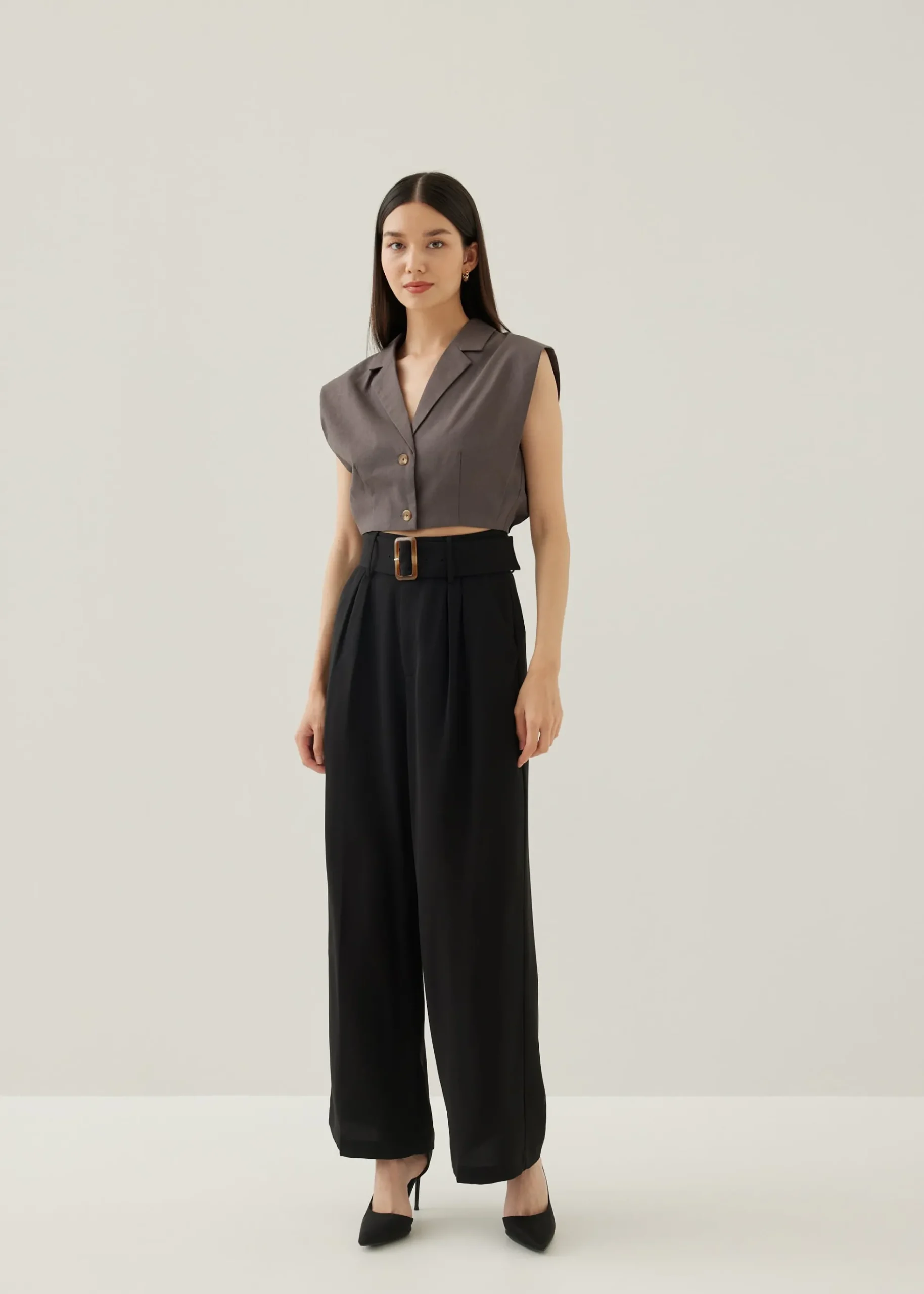 Larsie Tailored Linen Cropped Shirt
