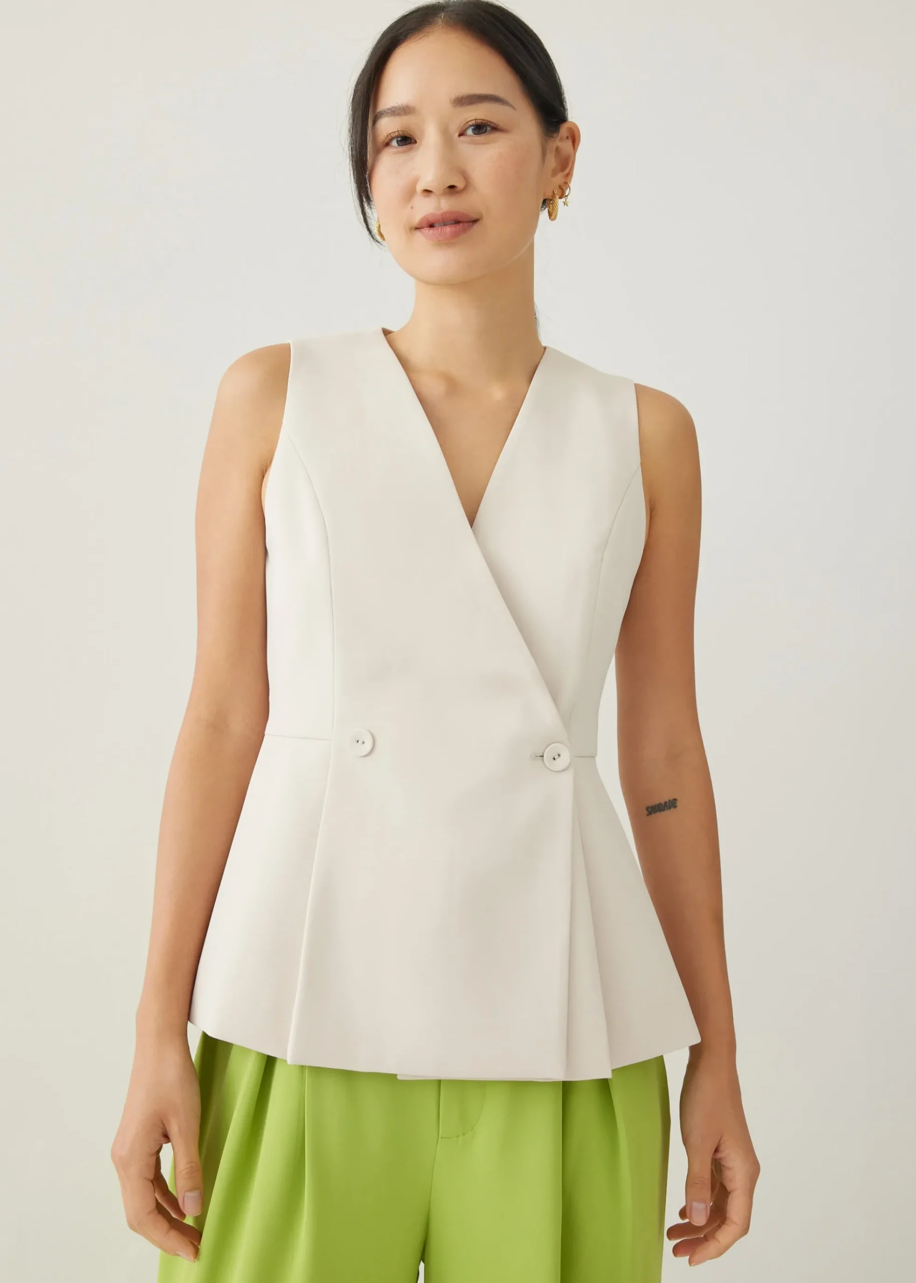 Lassie V-neck Peplum Wrap Top