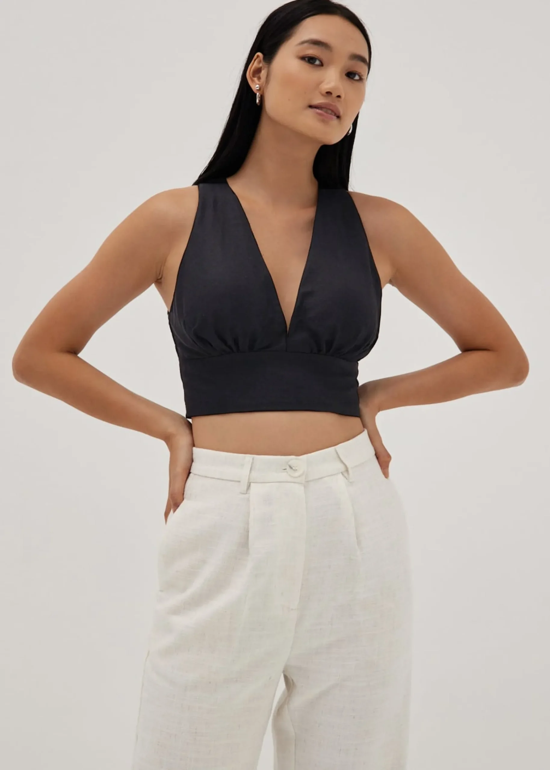 Leanne Padded Linen Plunge Top