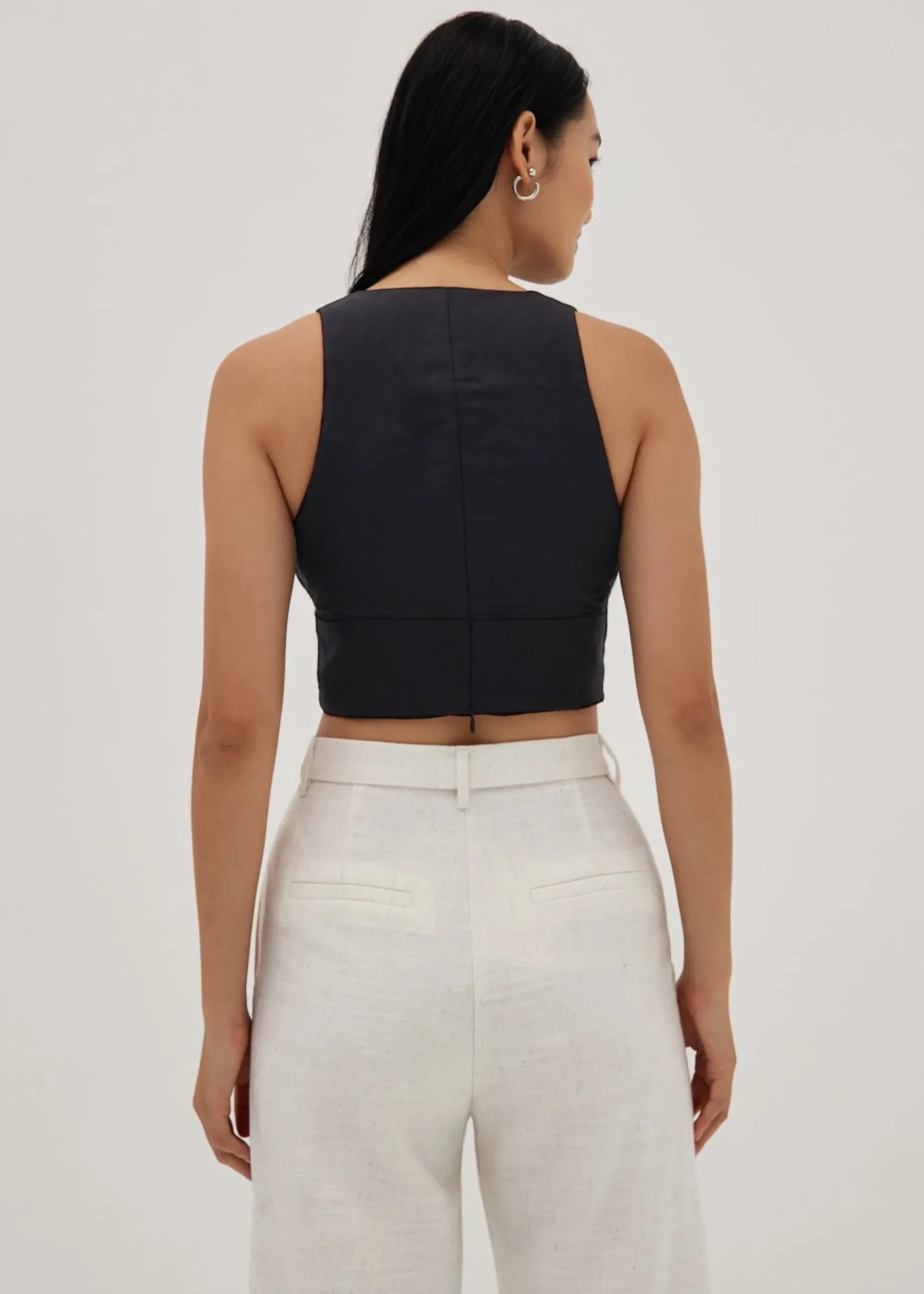 Leanne Padded Linen Plunge Top