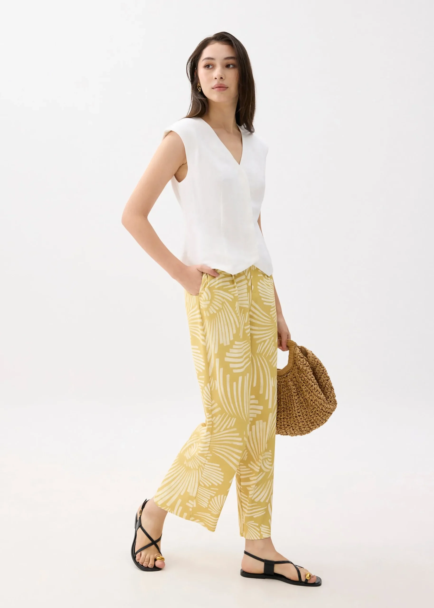 Leggy™ High Waist Straight Leg Pants in Kekana