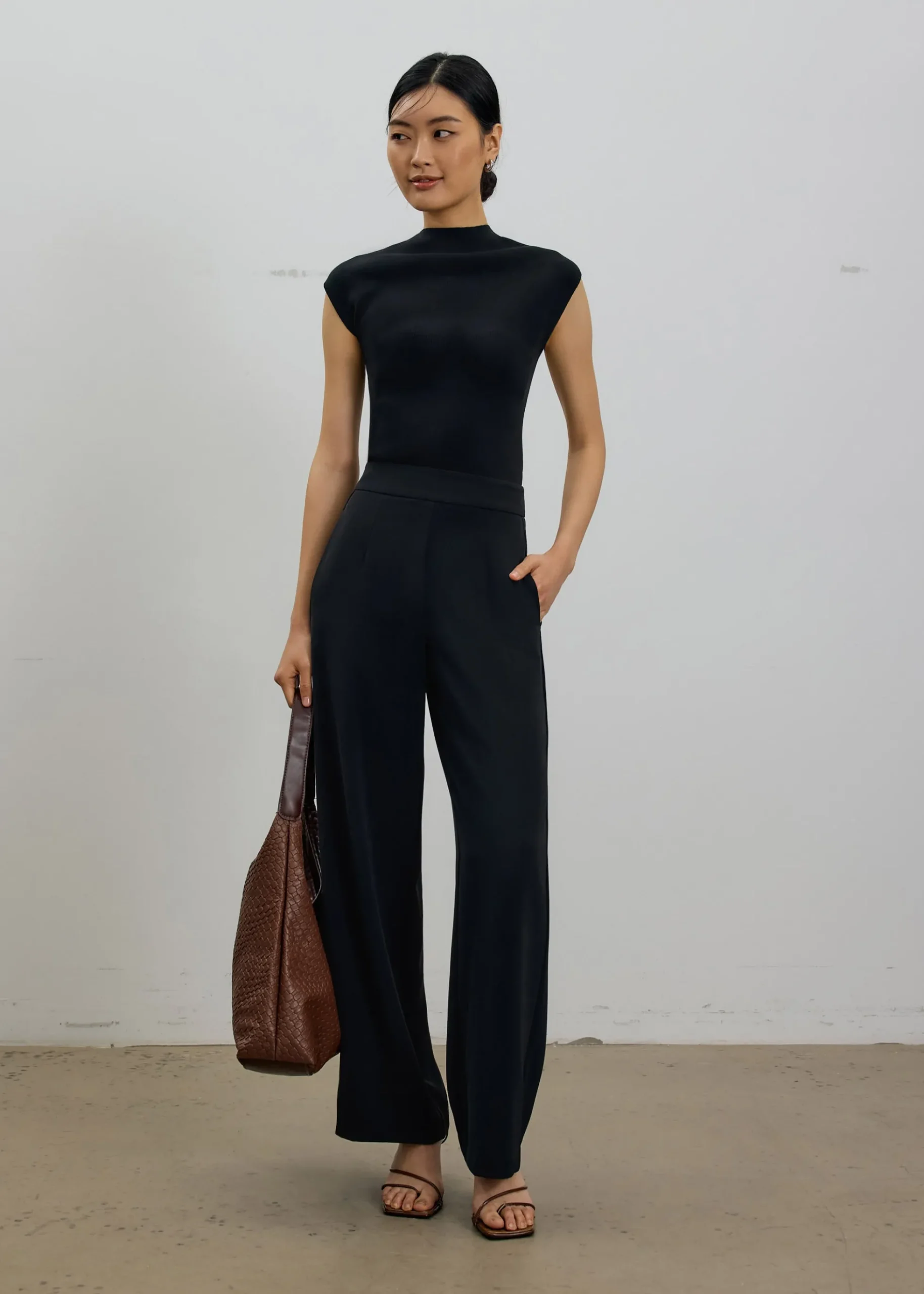 Leggy™ Moira Regular Super High Waist Straight Leg Pants