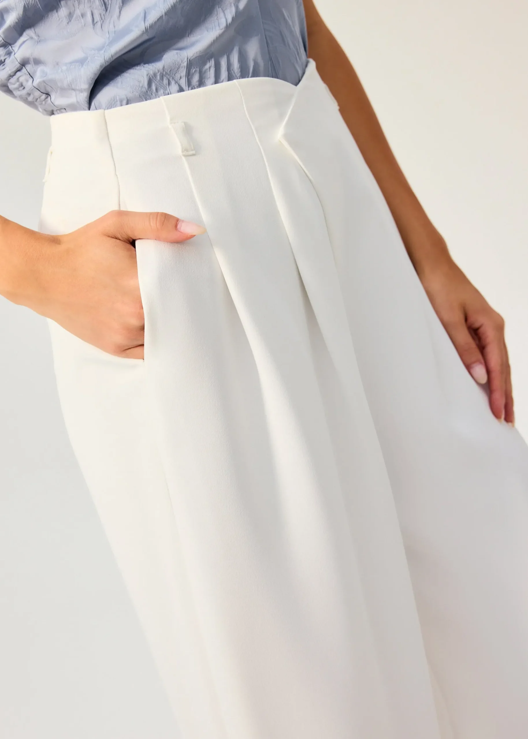 Leggy™ Nadine Crepe Asymmetric Waistband Straight Leg Pants