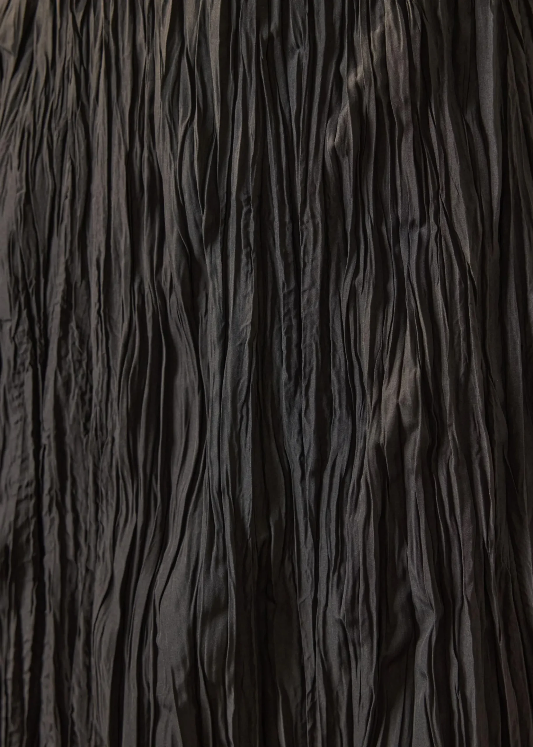 Leila Elastic Crinkled Pleats Flare Maxi Skirt