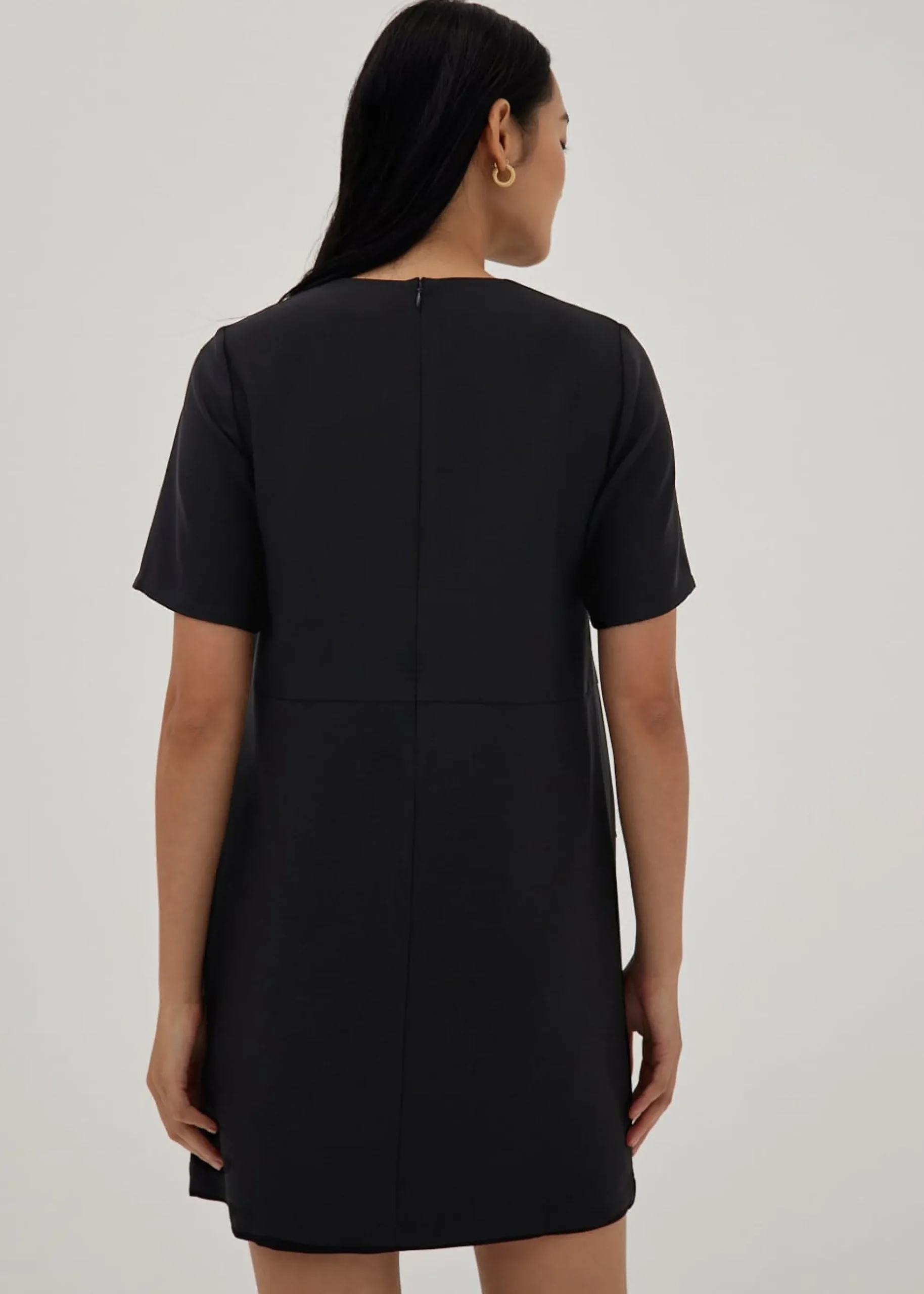 Lindsey Pocket Shift Dress