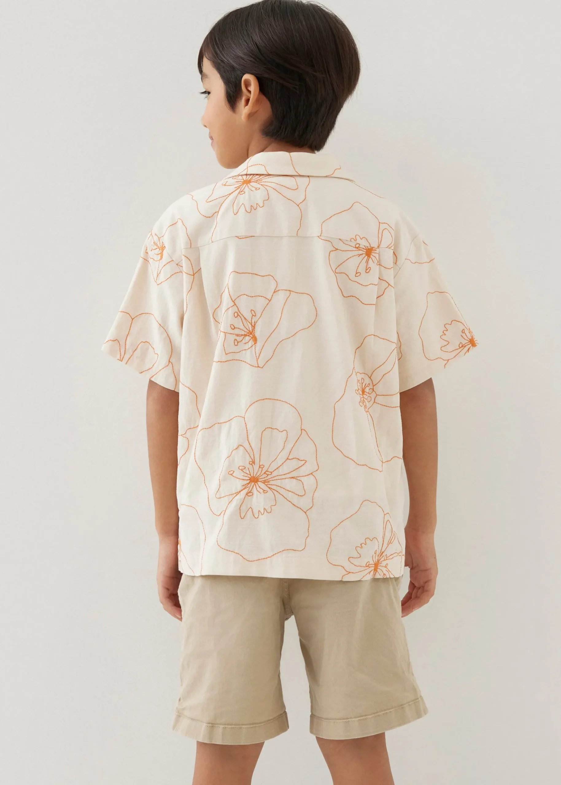 Lucas Embroidered Collared Shirt in Rekindled Blooms