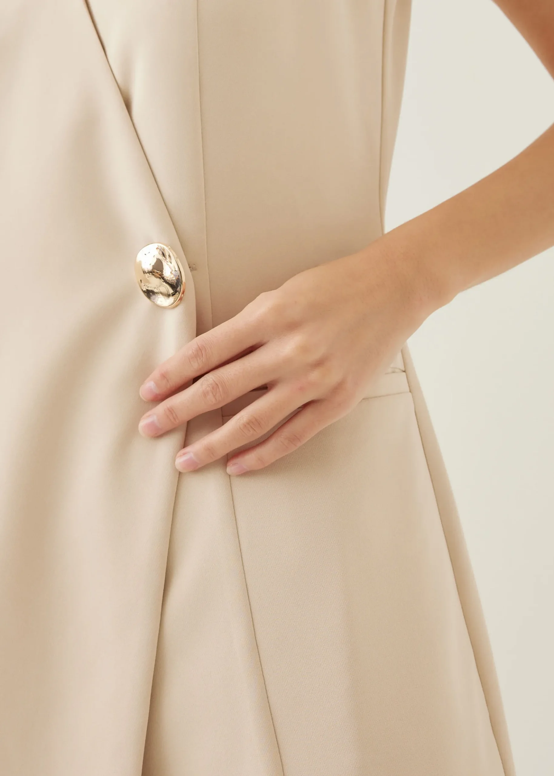 Luci Tailored Column Midi Dress
