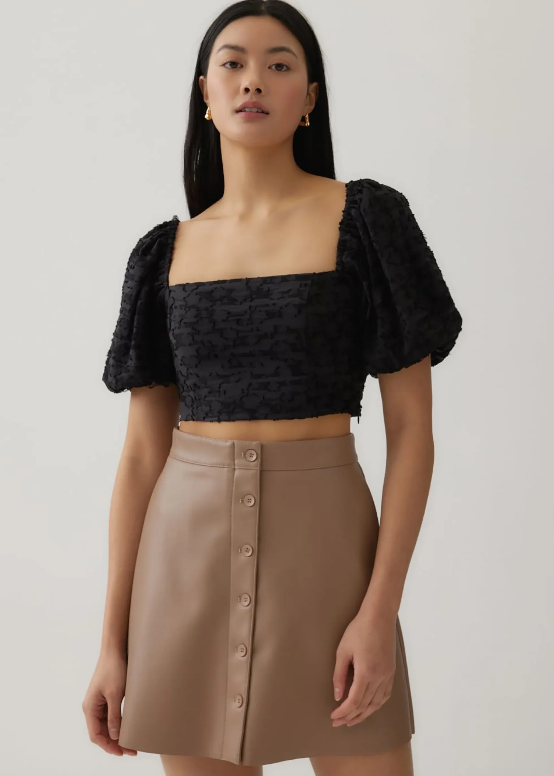 Luz Textured Cross Back Crop Top