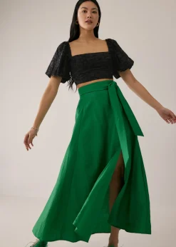 Luz Textured Cross Back Crop Top