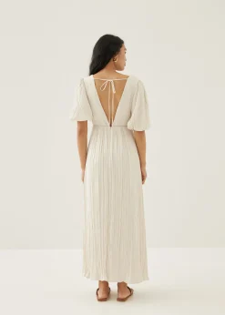Lynn Padded Textured Fit & Flare Maxi Dress