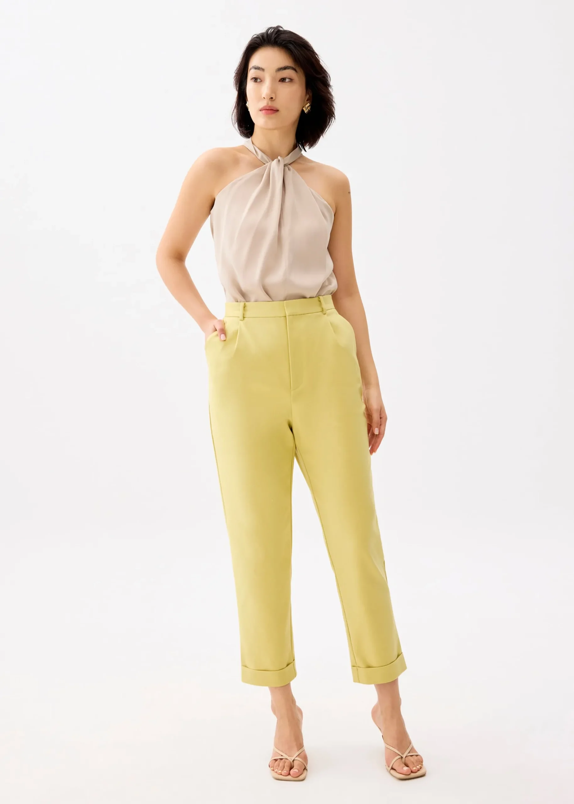 Lynn Tailored Peg Leg Chino Pants